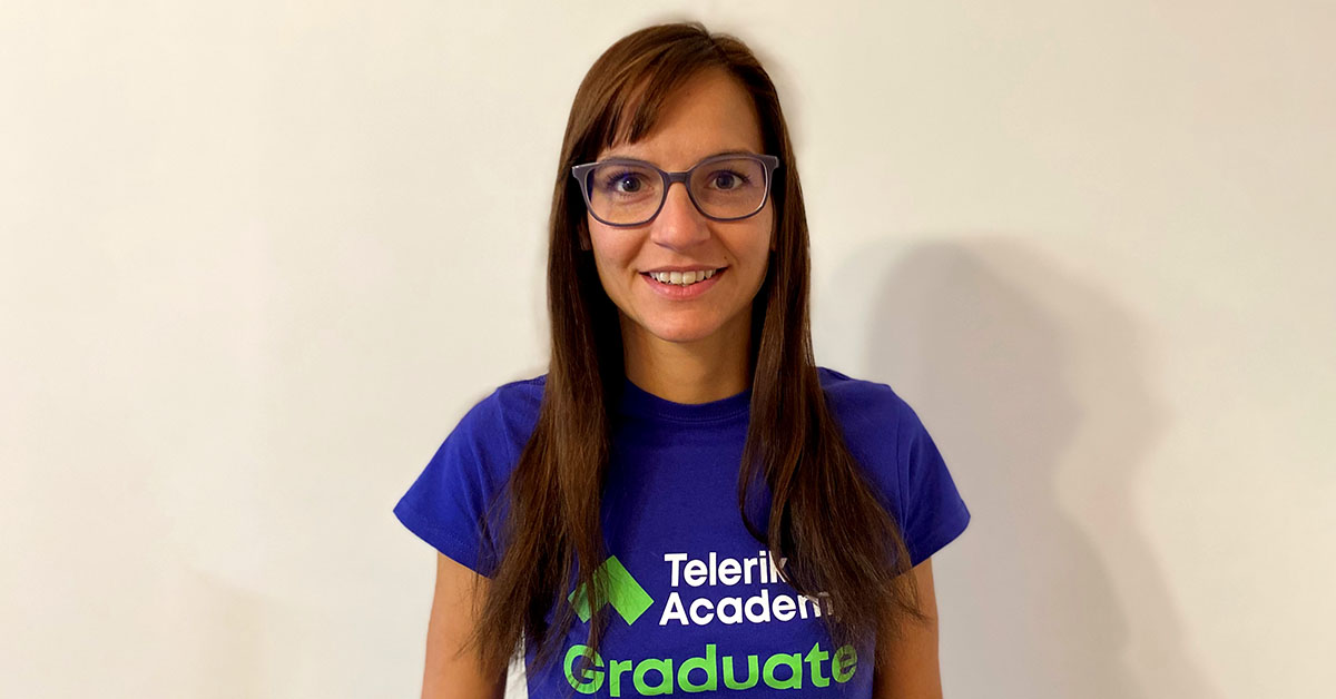 photo of ina dobrilova with telerik academy graduation t-shirt